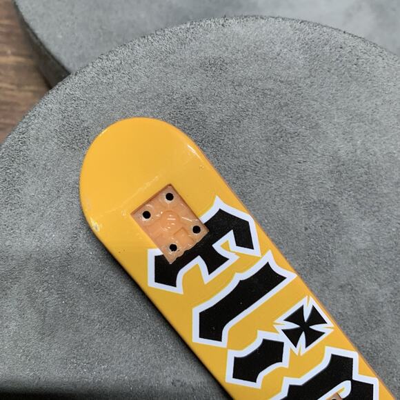 Vintage Flip Tech Deck Large Graphic Print Fingerboard Xtremely Sorry Skateboard - Picture 3 of 6